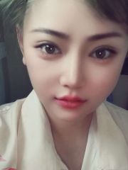 一字马湘妹子